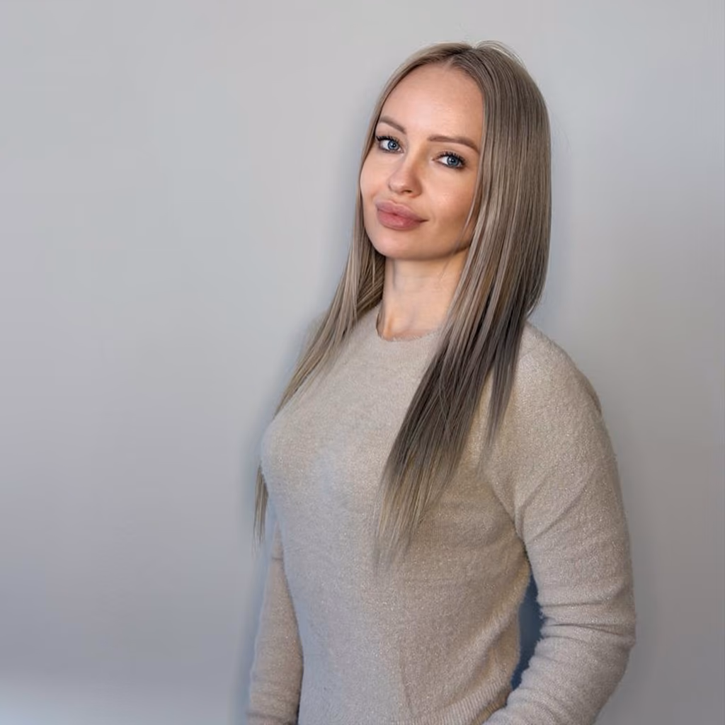 Олена Смірнова